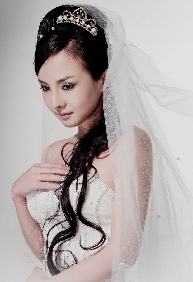 超靓性感女郎干露露艺术照