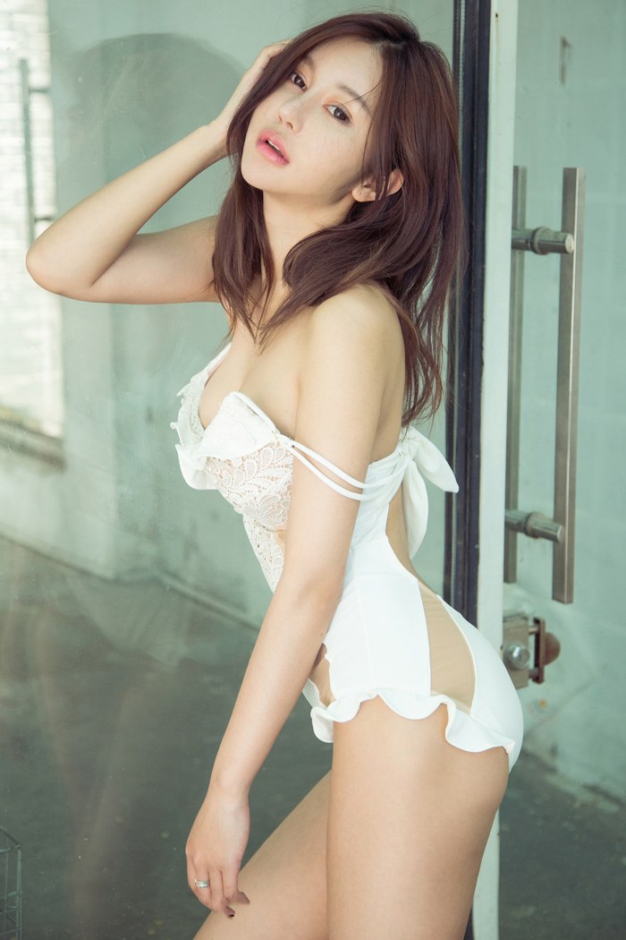 女神漫兮身材曼妙火辣翘臀诱惑难挡